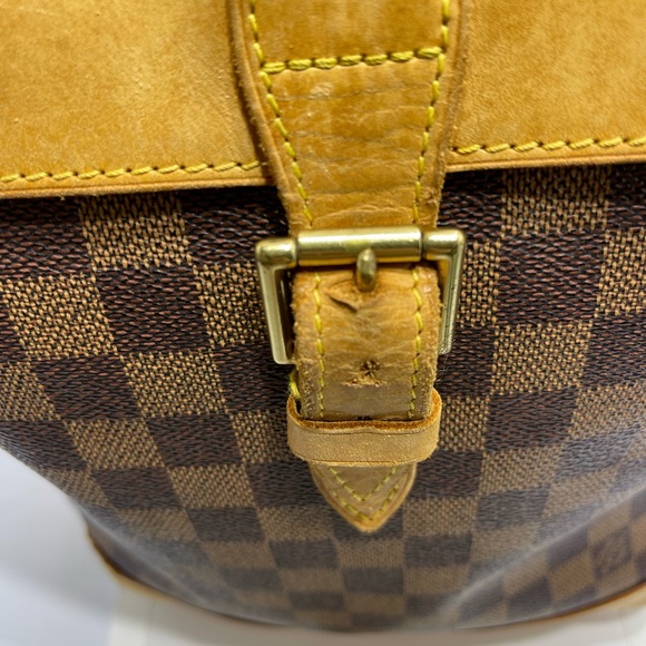 Louis Vuitton Backpack in Damier Ebene, preloved with dust bag. - Picture 4 of 16